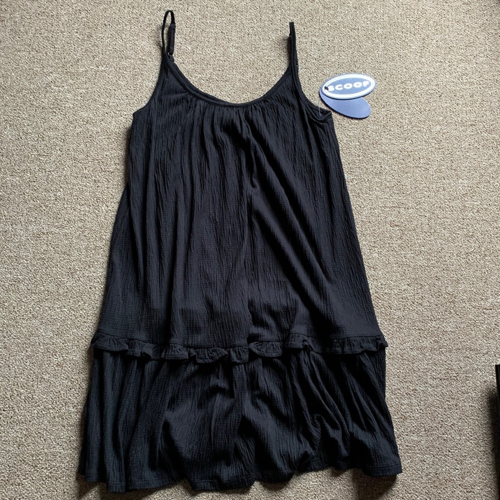 Brand new Scoop brand dress